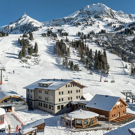 Das Wismeyer - Skihotel An Der Plattenkarbahn オーバータウエルン エクステリア 写真